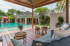 5 bedrooms villa 400m Berawa beach 12m Pool !